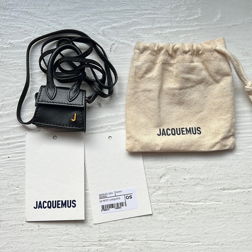‼️ SOLD Jacquemus Le Petit Chiquito - Picture 1 of 5